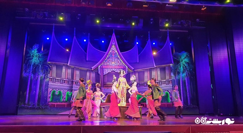 سرگرمی شو آلکازار در پاتایا شهر تایلند کشور پاتایا