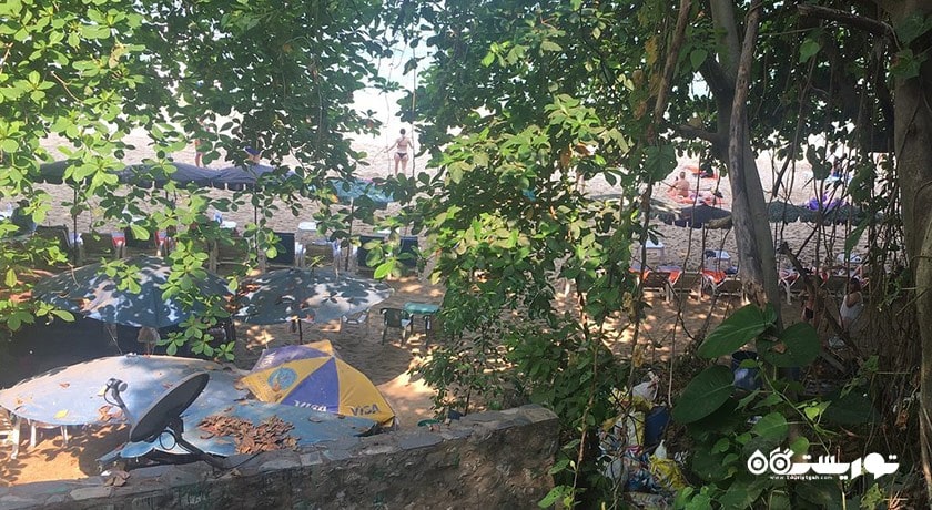 سرگرمی ساحل کوزی آیلند یا ساحل دنج در پاتایا شهر تایلند کشور پاتایا