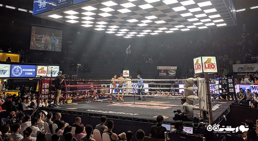 سرگرمی بوکس تایلندی در استادیوم راجادامنرن بانکوک شهر تایلند کشور بانکوک