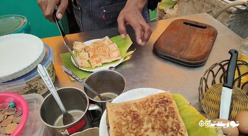 مرکز خرید بازار شناور تالینگ چان شهر تایلند کشور بانکوک