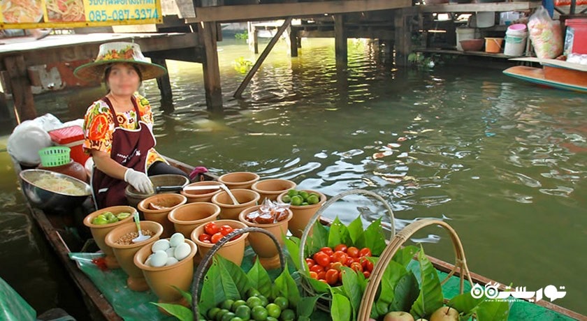 مرکز خرید بازار شناور تالینگ چان شهر تایلند کشور بانکوک