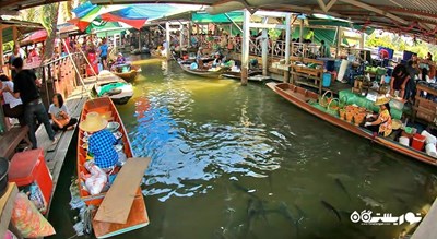 مرکز خرید بازار شناور تالینگ چان شهر تایلند کشور بانکوک