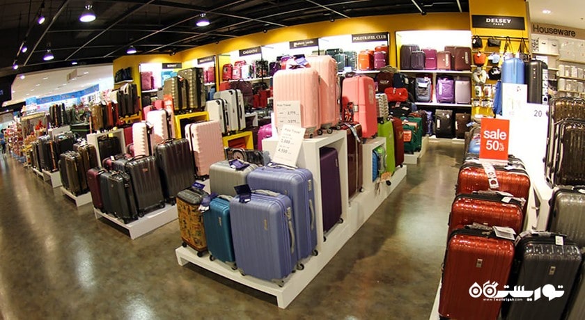 مرکز خرید مرکز خرید رابینسون بانگراک شهر تایلند کشور بانکوک