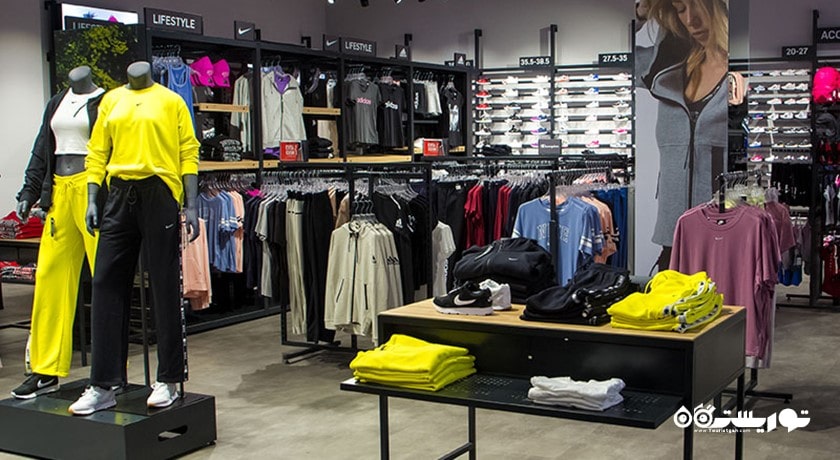 مرکز خرید مرکز خرید دلتا پلنت شهر بلغارستان کشور وارنا