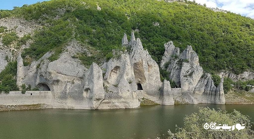  صخره های شگفت انگیز شهر بلغارستان کشور وارنا