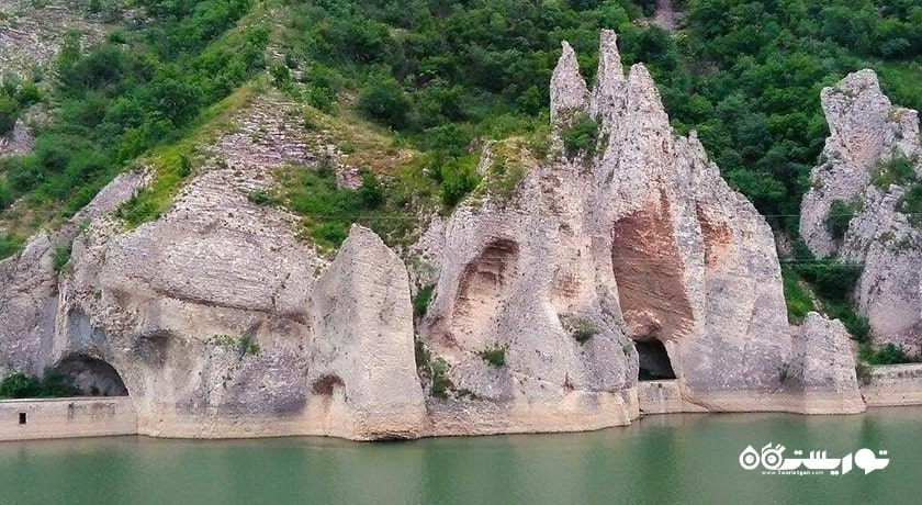  صخره های شگفت انگیز شهر بلغارستان کشور وارنا