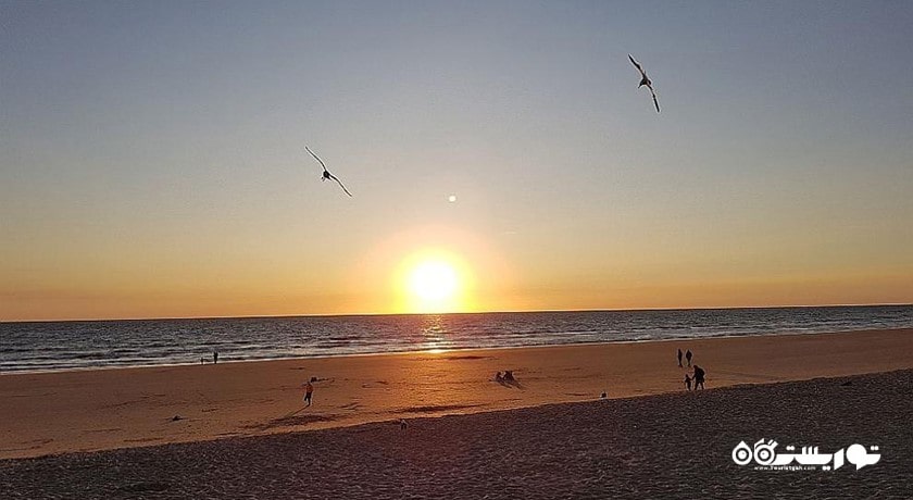 سرگرمی تماشای طلوع آفتاب  شهر بلغارستان کشور وارنا