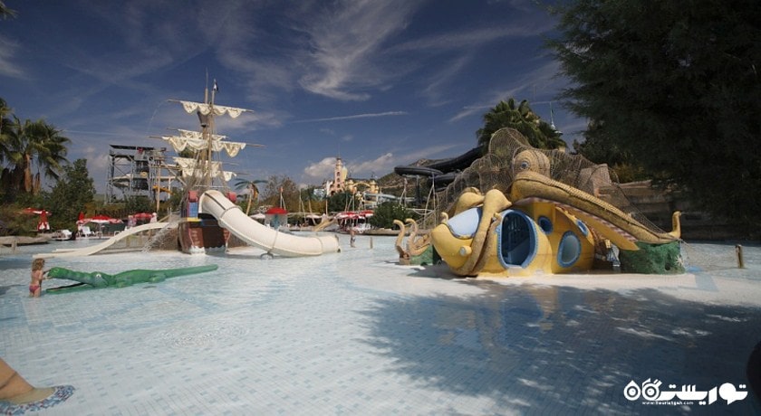 سرگرمی پارک آبی آکوا فنتسی شهر ترکیه کشور کوش آداسی