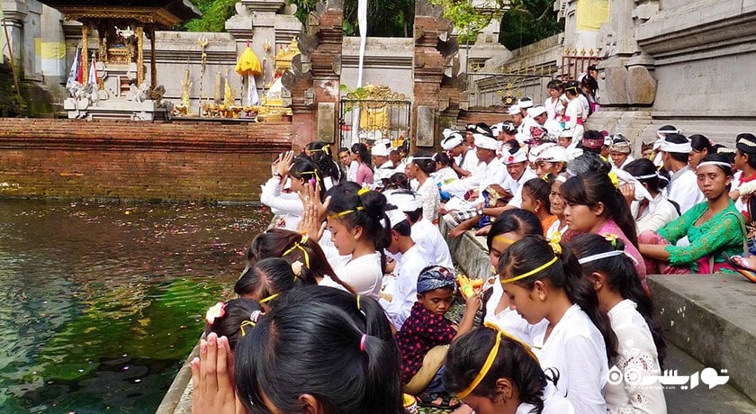  معبد تیرتا امپول شهر اندونزی کشور بالی