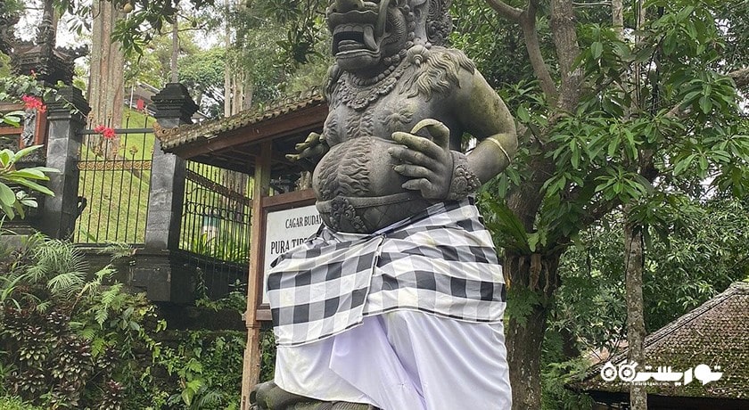  معبد تیرتا امپول شهر اندونزی کشور بالی