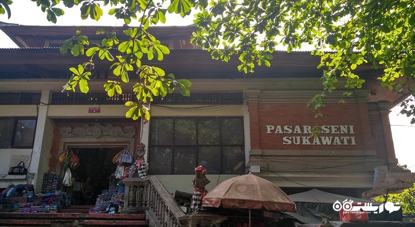 مرکز خرید بازار هنر سوکاواتی شهر اندونزی کشور بالی