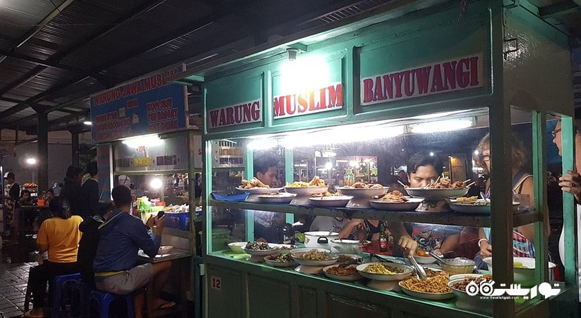 مرکز خرید بازار شب پاسار سیندو شهر اندونزی کشور بالی