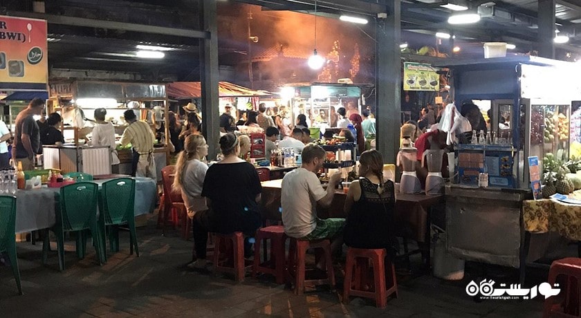 مرکز خرید بازار شب پاسار سیندو شهر اندونزی کشور بالی