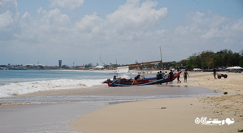 سرگرمی ساحل جیمباران شهر اندونزی کشور بالی