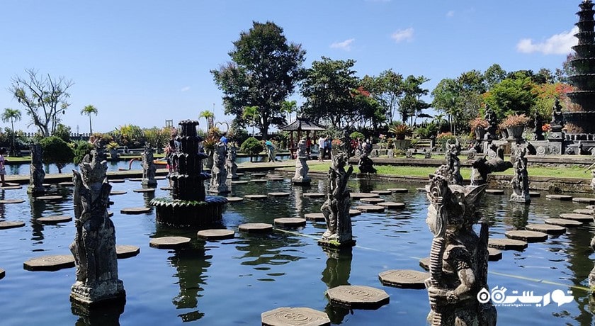  باغ آبی سلطنتی تیرتا گانگا شهر اندونزی کشور بالی