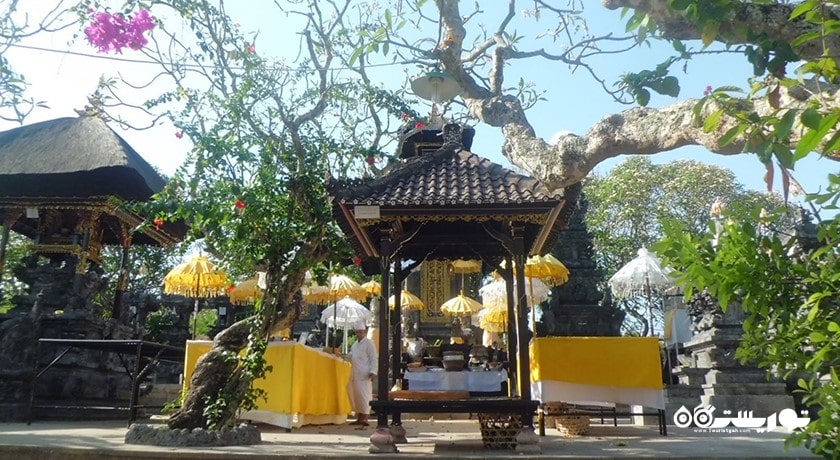 سرگرمی پیاده روی و گردش در اطراف کاندیداسا شهر اندونزی کشور بالی