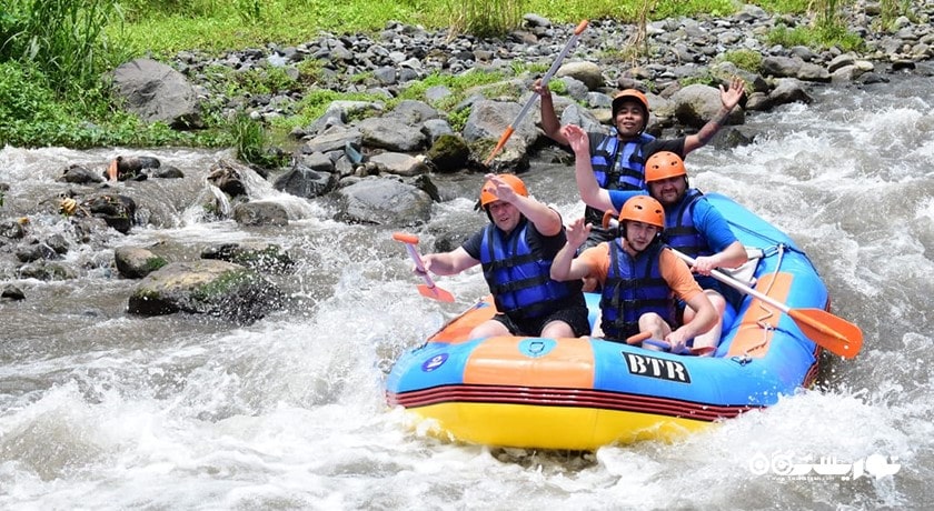 سرگرمی رفتینگ در بالی شهر اندونزی کشور بالی