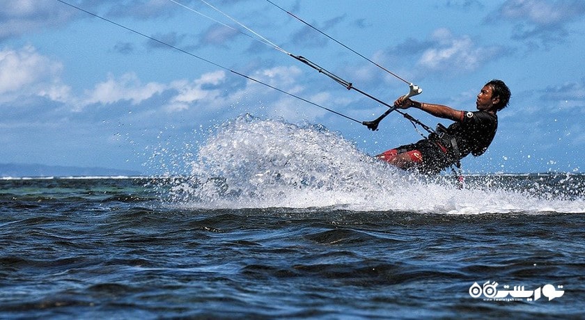 سرگرمی کایت سرفینگ در بالی شهر اندونزی کشور بالی