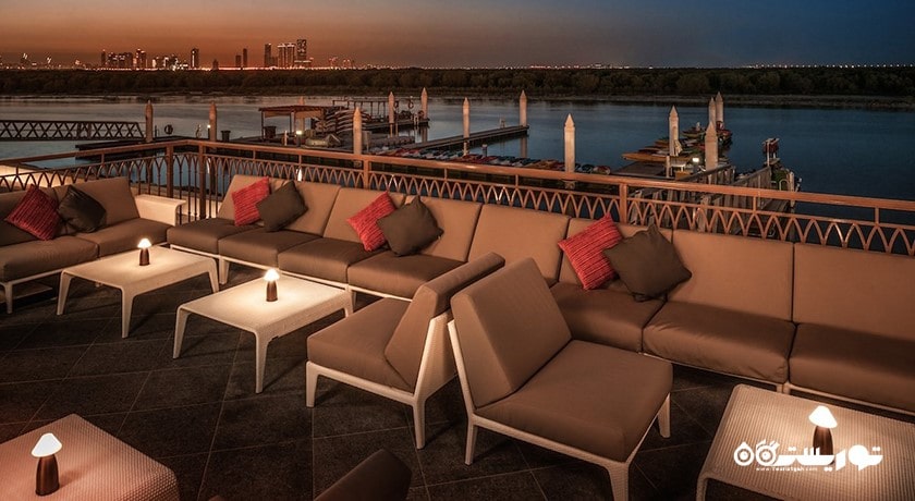  تفرجگاه حرای شرقی شهر امارات متحده عربی کشور ابوظبی