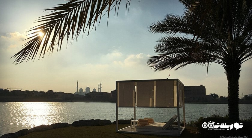 سرگرمی ساحل فیرمونت باب البحر شهر امارات متحده عربی کشور ابوظبی