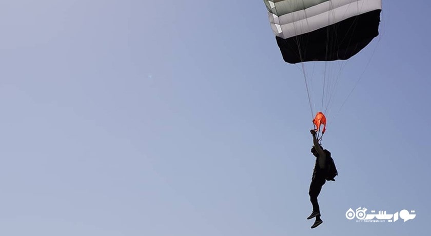 سرگرمی اسکای دایو ابوظبی شهر امارات متحده عربی کشور ابوظبی