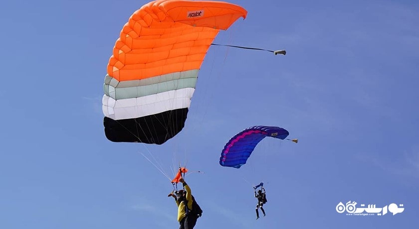 سرگرمی اسکای دایو ابوظبی شهر امارات متحده عربی کشور ابوظبی