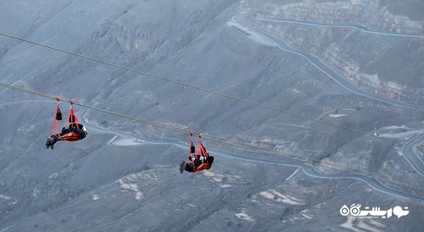 سرگرمی زیپ لاین ابوظبی شهر امارات متحده عربی کشور ابوظبی