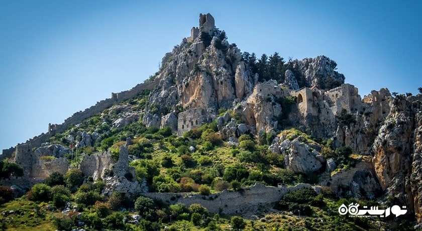  قلعه سنت هیلاریون شهر قبرس شمالی کشور نیکوزیای شمالی