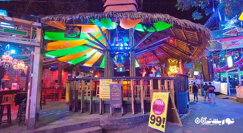 سرگرمی زندگی شبانه و میهمانی در کوسامویی شهر تایلند کشور کو سامویی