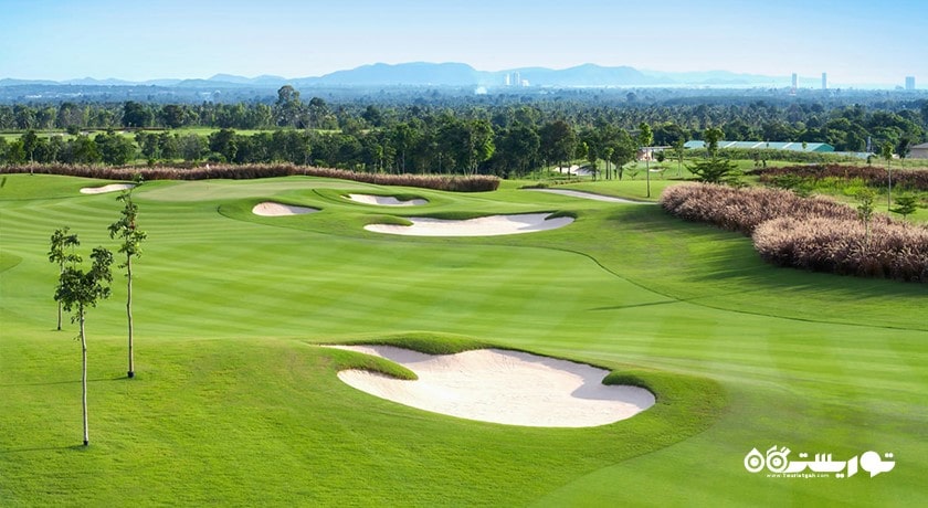 سرگرمی گلف در کوسامویی شهر تایلند کشور کو سامویی