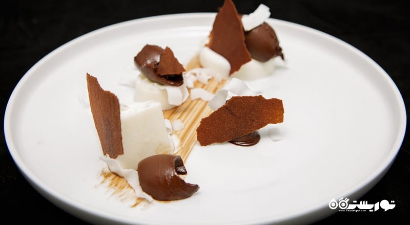 رستوران رستوران دو ماهی سامویی شهر کو سامویی 