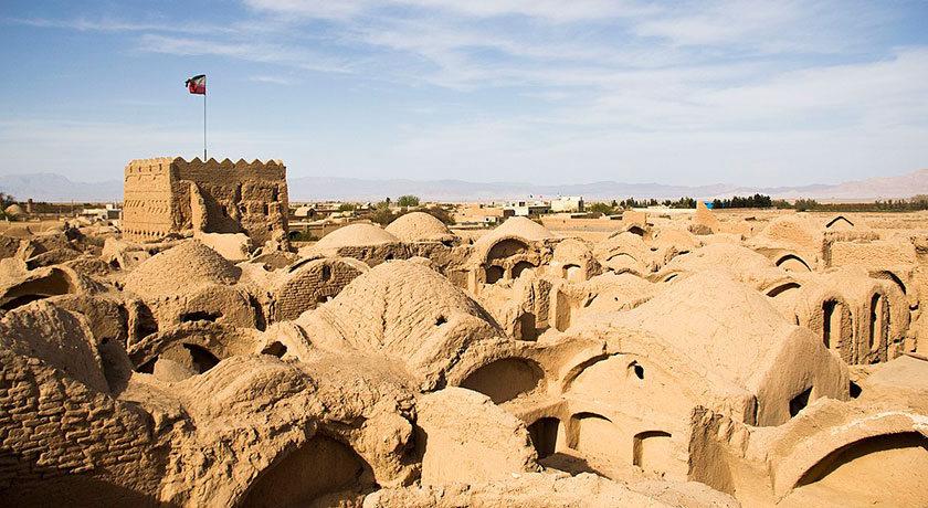  قلعه سریزد شهرستان یزد استان مهریز