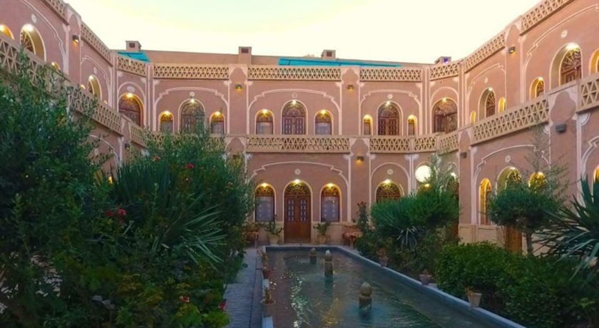 هتل کاروانسرای مشیر یزد شهرستان یزد استان یزد
