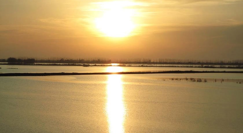  تالاب سراندون و بالندون شهرستان مازندران استان ساری