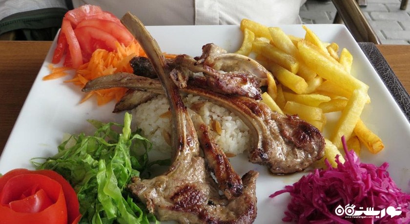 رستوران رستوران ددم کی شهر کوش آداسی 