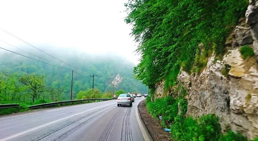  جاده هراز شهرستان مازندران استان آمل