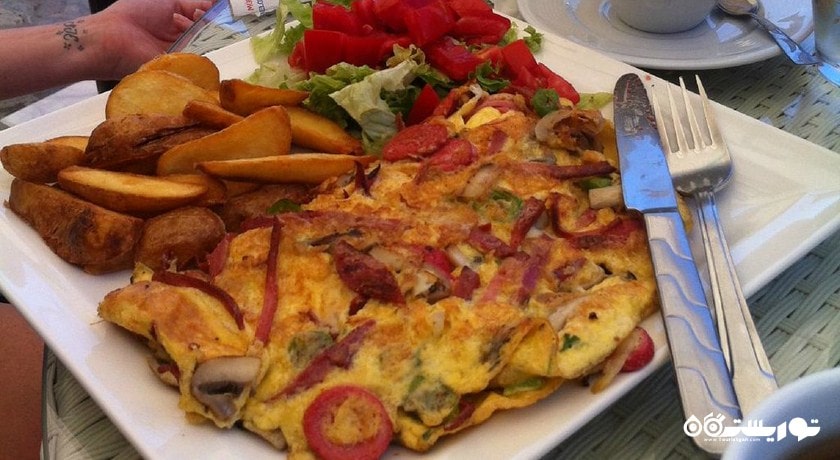 کافه و رستوران پالم بیچ -  شهر کوش آداسی