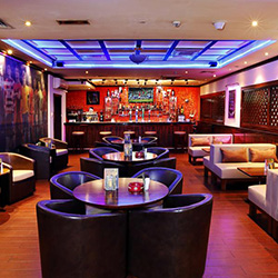 مترو اسپورتز بار اند کافه