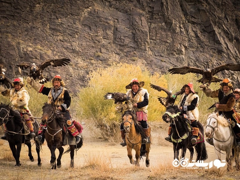 7- جشنواره عقاب طلایی (Golden eagle festival) در مغولستان 