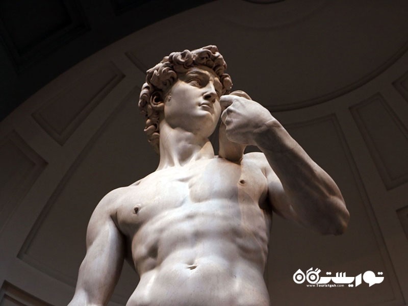 ۱. تماشای آثار میکل‌ آنژ در فلورانس