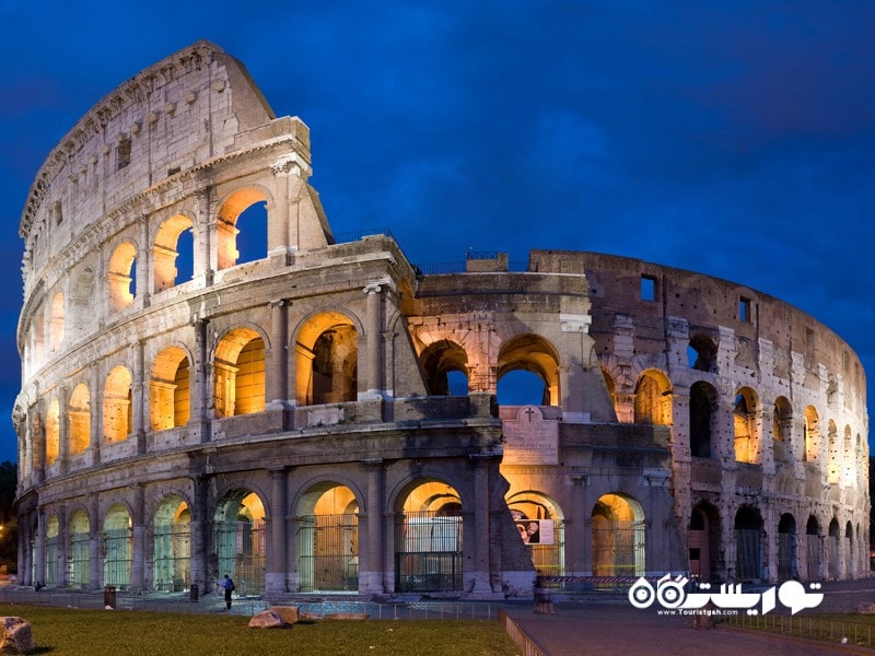 8- آمفی تئاتر کولوسئوم (Colosseum) در کشور ایتالیا