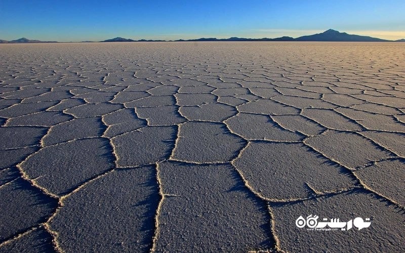 نمک زارهای اویونی (Uyuni Salt Flats)، بولیوی 