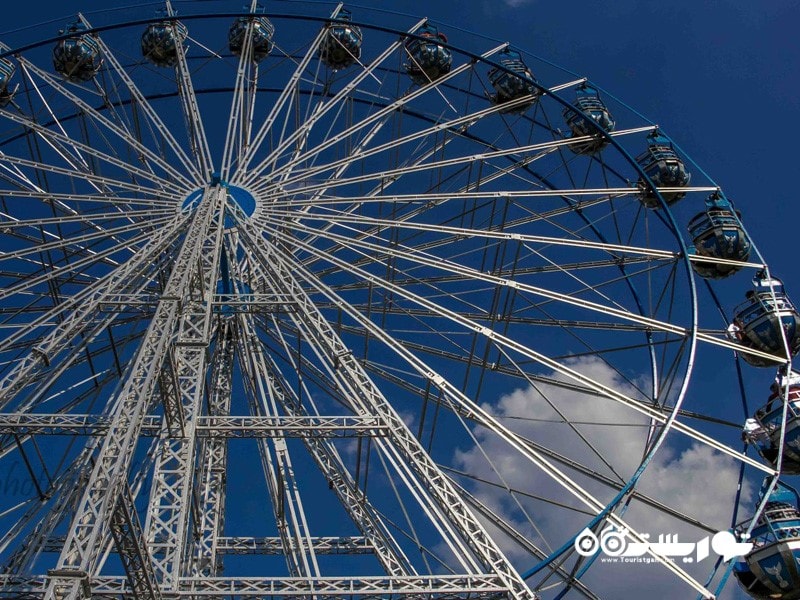 7. چرخ و فلک پارک تفریحی کاتماندو (Kathmandu Fun park Ferris Wheel)