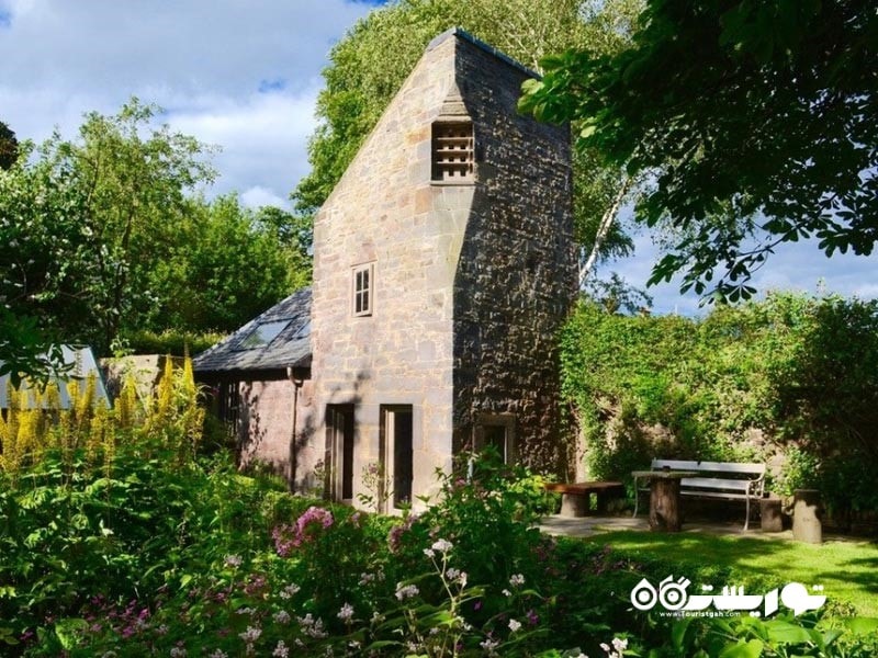 1- کلبه داوکُوت، اِدینبرو (Dovecot Cottage, Edinburgh)