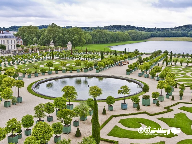3. باغ های ورسای (Gardens of Versailles)