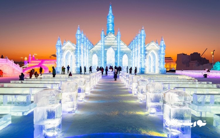 آشنایی با بزرگترین جشنواره مجسمه های برفی و یخی