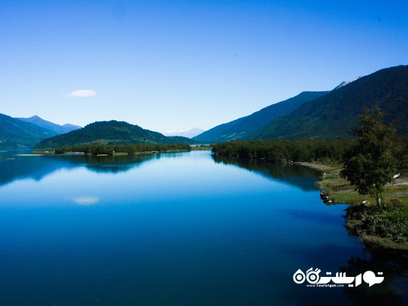 دریاچه کلانکی هوئِی در منطقه جنوبی دریاچه های شیلی