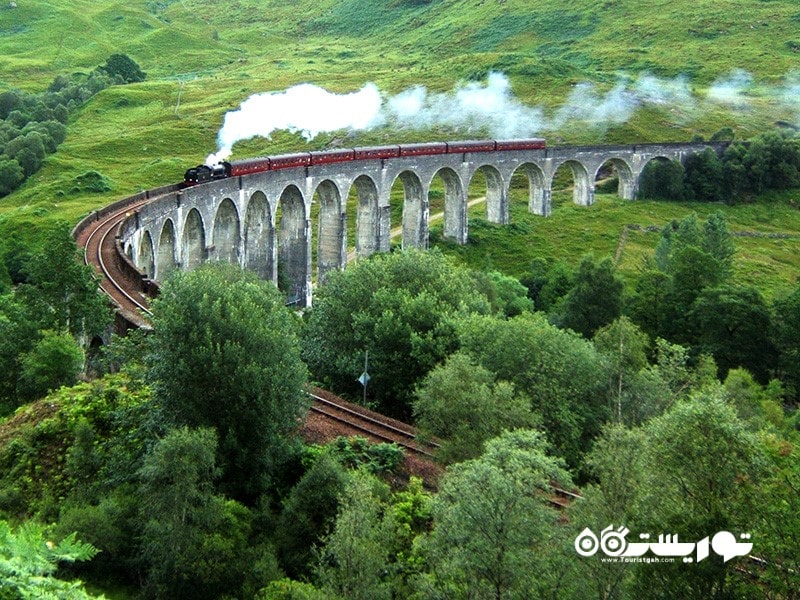 28. پل راه آهن گلنفینان (Glenfinnan Viaduct)، هایلندز، اسکاتلند