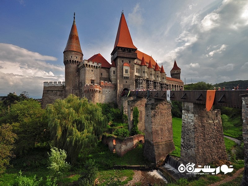 9. فرصتی برای کاوش در قلعه های قرون وسطایی