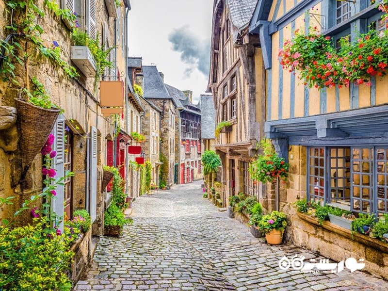 8. فرانسه یکی از ارزان ترین مکان ها برای زندگی